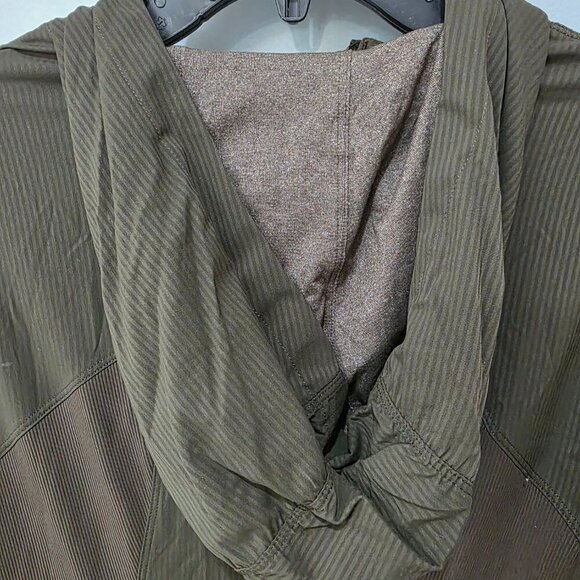 Lululemon Women’s Hunter Green Full-Zip Jacket – Size 8 – Activewe - Picture 14 of 14